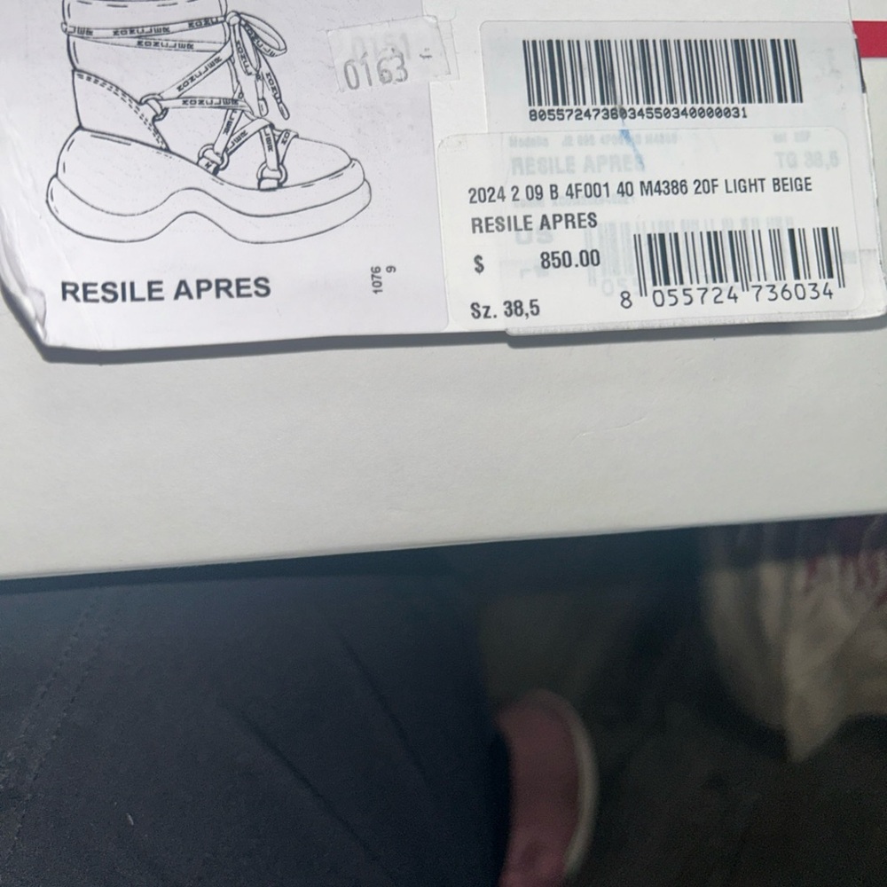 new Moncler Women's Resile Apres Ankle Tie light beige Boots Sz 38.5 - Picture 15 of 16
